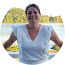 Julie Savaris profile picture